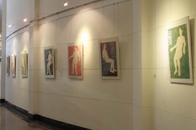 yl6809永利举办人物写生课堂习作汇报展